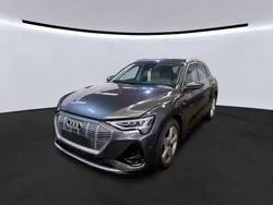 Daytonagrau perleffekt Gebraucht 2022 Audi e-tron S-Line SUV | 41.890 € (Fairer Preis)