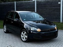 Schwarz Gebraucht 2010 VW Golf VI Limousine | 8.000 € (Etwas zu teuer)