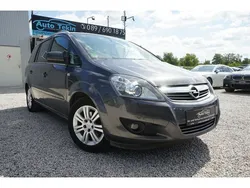 Grau Gebraucht 2012 Opel Zafira Family Van / Kleinbus | 4.950 € (Fairer Preis)