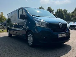 Blau Gebraucht 2015 Renault Trafic Van | 12.700 €
