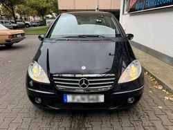 Schwarz Gebraucht 2005 Mercedes A200 Avantgarde Limousine | 2.100 € (Guter Preis)