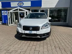 Weiß Gebraucht 2016 Suzuki SX4 S-Cross SUV | 9.950 € (Fairer Preis)