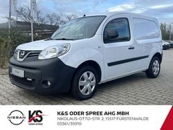 Weiss / mineral white Gebraucht 2020 Nissan NV250 Van | 10.990 € (Etwas zu teuer)