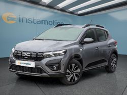 Grau Gebraucht 2025 Dacia Sandero Stepway Kleinwagen | 18.399 € (Fairer Preis)