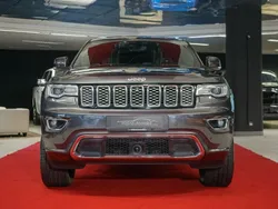 Grau Gebraucht 2019 Jeep Grand Cherokee Overland SUV | 21.499 €