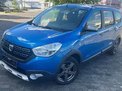 Blau sky Gebraucht 2017 Dacia Lodgy Celebration Van / Kleinbus | 6.499 € (Fairer Preis)