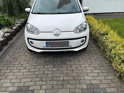 Weiß Gebraucht 2013 VW up! Kleinwagen | 4.000 € (Guter Preis)