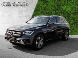 Grau Gebraucht 2021 Mercedes GLC300e SUV | 39.880 € (Fairer Preis)