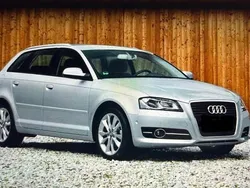 Silber Gebraucht 2012 Audi A3 Ambition Limousine | 10.990 € (Teuer)