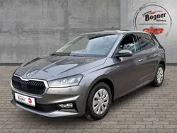 Graphitgrau Neu 2024 Skoda Fabia Selection Limousine | 21.790 € (Guter Preis)
