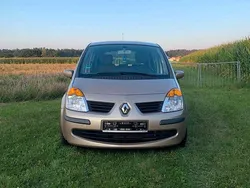 Beige Gebraucht 2006 Renault Modus Van / Kleinbus | 2.350 € (Etwas zu teuer)