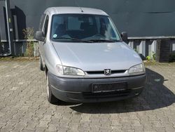 Silber Gebraucht 1997 Peugeot Partner Van / Kleinbus | 2.700 € (Etwas zu teuer)