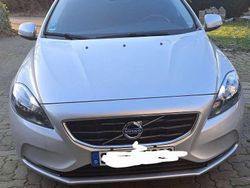 Silber Gebraucht 2015 Volvo V40 Linje You! Limousine | 12.000 € (Fairer Preis)