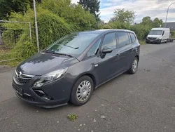Grau Gebraucht 2016 Opel Zafira Tourer Edition Van / Kleinbus | 7.500 € (Guter Preis)