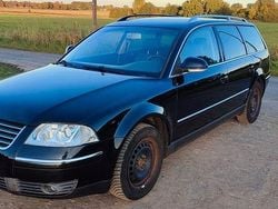 Schwarz Gebraucht 2004 VW Passat Exclusive Kombi | 4.500 € (Teuer)