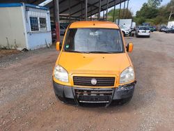 Orange Gebraucht 2009 Fiat Doblò Van / Kleinbus | 3.000 € (Guter Preis)