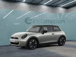 Silber Gebraucht 2024 Mini Cooper Favoured Kleinwagen | 27.999 € (Fairer Preis)