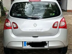 Silber Gebraucht 2013 Renault Twingo Expression Kleinwagen | 2.700 € (Guter Preis)