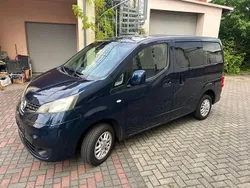 Blau Gebraucht 2011 Nissan Evalia Premium Edition Van / Kleinbus | 5.690 € (Guter Preis)