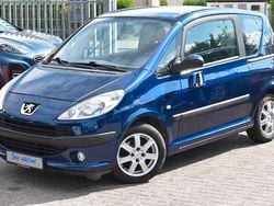 Blau Gebraucht 2005 Peugeot 1007 Kleinwagen | 990 € (Superpreis)