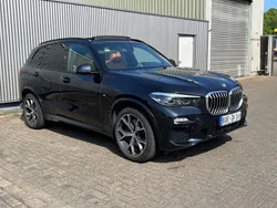 Blau Gebraucht 2019 BMW X5 M Sport SUV | 32.000 €
