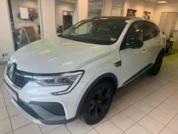 Weiß Gebraucht 2022 Renault Arkana Bose Edition SUV | 24.999 € (Fairer Preis)
