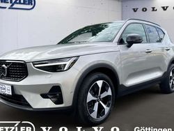 Silber Gebraucht 2024 Volvo XC40 Plus SUV | 37.900 € (Etwas zu teuer)
