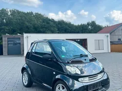 Schwarz Gebraucht 2003 Smart ForTwo Cabrio Cabrio | 1.750 €