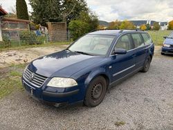 Blau Gebraucht 2001 VW Passat Kombi | 1.499 € (Fairer Preis)