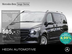 Grau Gebraucht 2024 Mercedes V220 Style Van / Kleinbus | 58.667 € (Teuer)