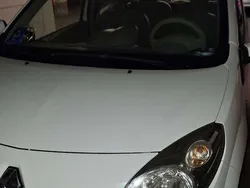 Weiß Gebraucht 2009 Renault Twingo Kleinwagen | 1.900 € (Fairer Preis)