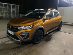 Orange Gebraucht 2022 Dacia Sandero Expression Kleinwagen | 13.000 € (Superpreis)