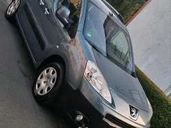 Grau Gebraucht 2008 Peugeot Partner Tepee Van / Kleinbus | 2.500 € (Guter Preis)