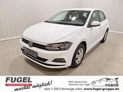 Pure white Gebraucht 2021 VW Polo Trendline Limousine | 11.999 € (Guter Preis)