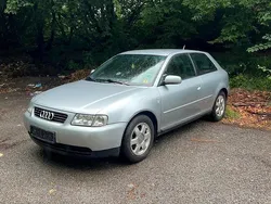 Silber Gebraucht 1997 Audi A3 Kleinwagen | 600 € (Guter Preis)