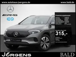 Metalliclack mountaingrau Gebraucht 2024 Mercedes EQA300 Progressive SUV | 33.500 € (Superpreis)