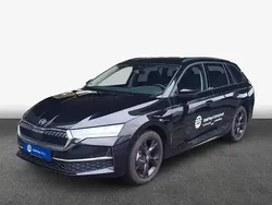 Black magic pearlescent Gebraucht 2024 Skoda Octavia Selection Kombi | 34.480 € (Fairer Preis)