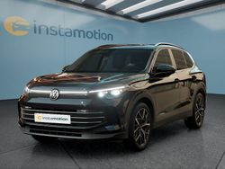 Schwarz Neu 2025 VW Tiguan SUV | 51.549 €
