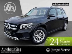 Kosmosschwarz Gebraucht 2023 Mercedes GLB200 Style SUV | 36.174 € (Guter Preis)