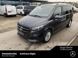 Graphitgrau Gebraucht 2025 Mercedes V220 Style Van / Kleinbus | 64.850 € (Fairer Preis)