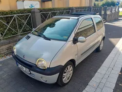Silber Gebraucht 2005 Renault Twingo Kleinwagen | 1.680 € (Fairer Preis)