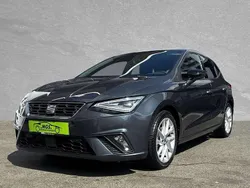 Magnetic grau metall Gebraucht 2023 Seat Ibiza FR Limousine | 18.890 € (Fairer Preis)