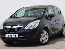 Schwarz Gebraucht 2012 Opel Meriva Van / Kleinbus | 5.499 € (Fairer Preis)
