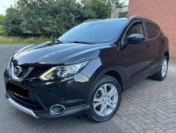 Schwarz Gebraucht 2016 Nissan Qashqai Tekna SUV | 9.990 € (Guter Preis)
