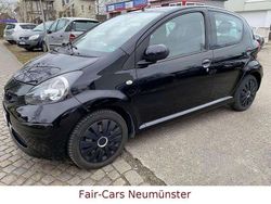 Schwarz Gebraucht 2006 Toyota Aygo Kleinwagen | 3.999 € (Etwas zu teuer)