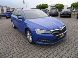 Energy blau Gebraucht 2021 Skoda Superb Ambition Kombi | 20.490 € (Guter Preis)