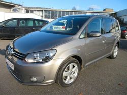 Grau Gebraucht 2010 VW Touran Comfortline Van / Kleinbus | 6.995 € (Guter Preis)