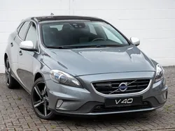 Grau Gebraucht 2016 Volvo V40 R-Design Momentum Kombi | 19.990 € (Fairer Preis)