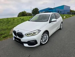 Weiß Gebraucht 2021 BMW 118 Sport Line Kleinwagen | 21.500 € (Fairer Preis)