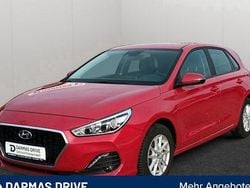 Rot Gebraucht 2020 Hyundai i30 Pure Limousine | 11.990 € (Fairer Preis)